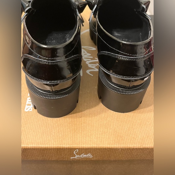 Christian Louboutin Daisy Spikes Loafers
Sz 37 US 7 - Picture 9 of 12